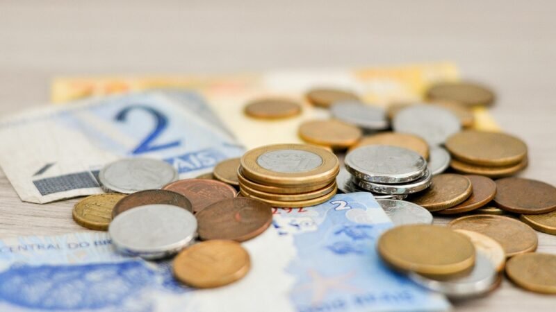 Metas Financeiras: Como Definir e Alcançar Seus Objetivos
