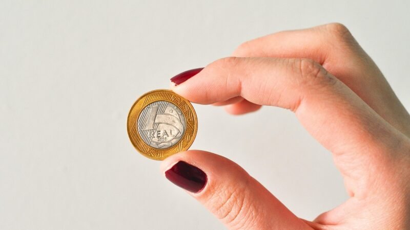 Finanças do Casal: Como Organizar o Dinheiro a Dois
