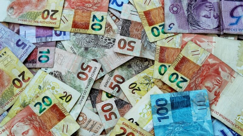 Como economizar dinheiro em viagens